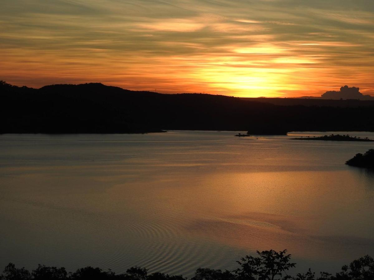 Chale Mirante, Piscina, Cachoeira, Lago E Vista Espetacular Alexania Екстер'єр фото